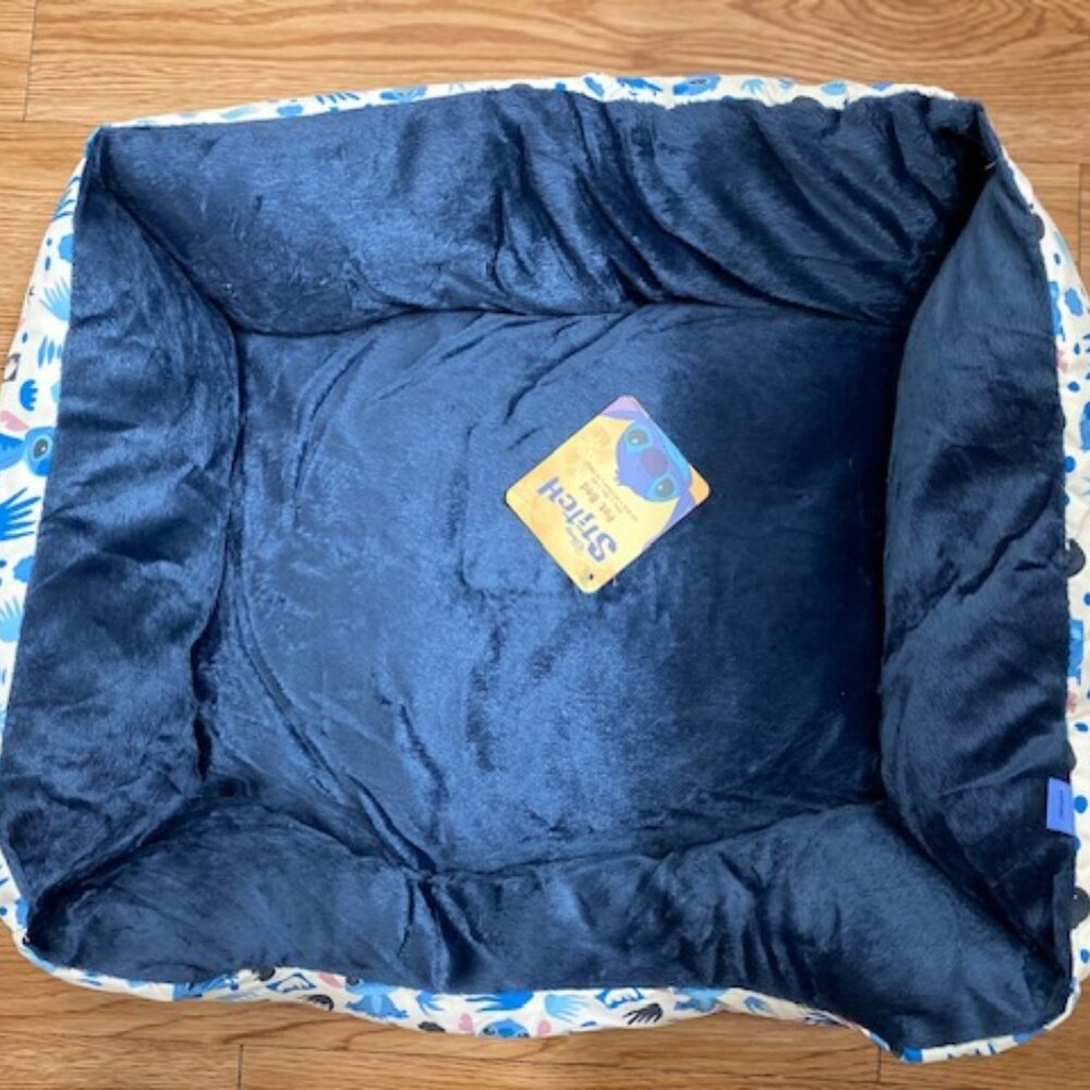 Disney Stitch Pet Bed 20in x 16in x 6in